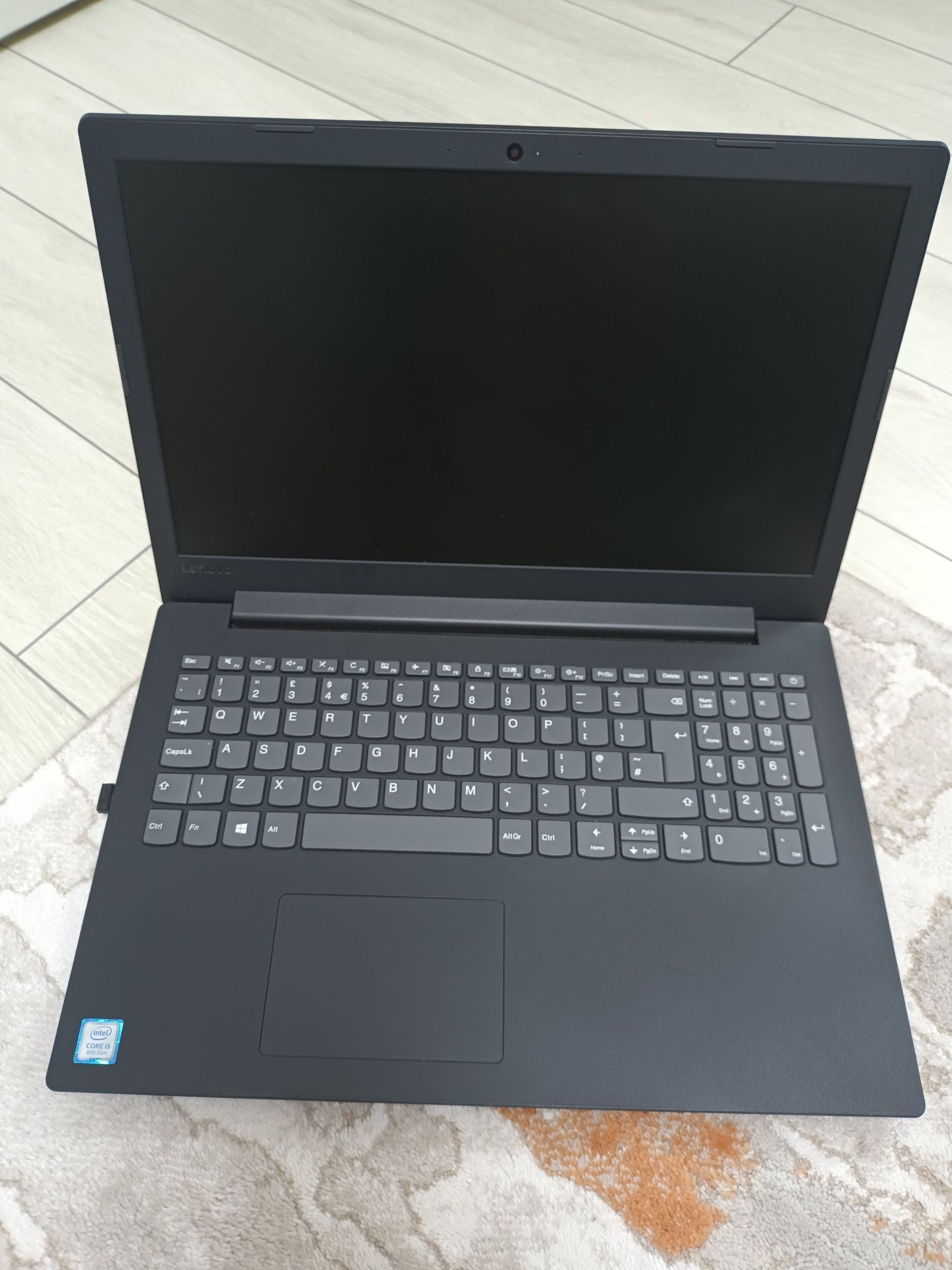 Lenovo intel core  i5 nou