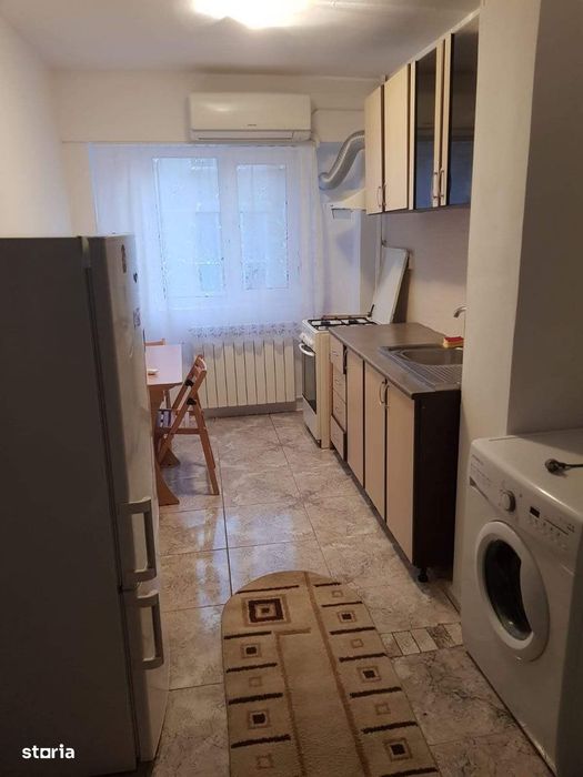 2 camere sos constantei