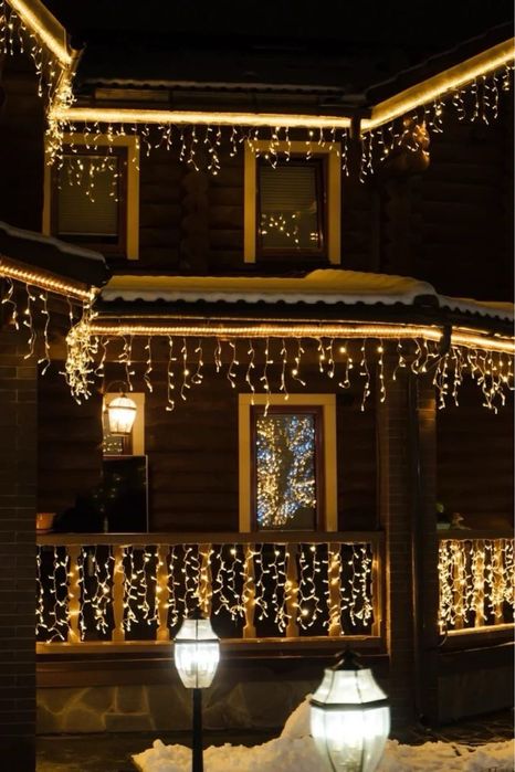 Новогодние гирлянды уличные