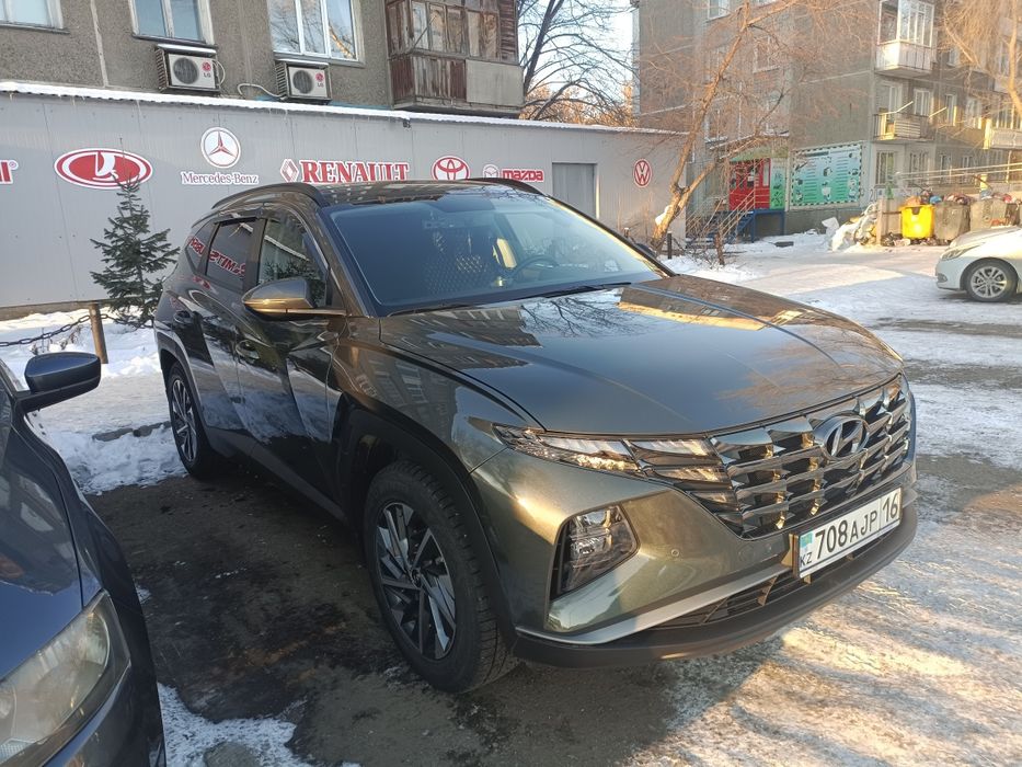 Продам Hyundai Tucson состояние нового
