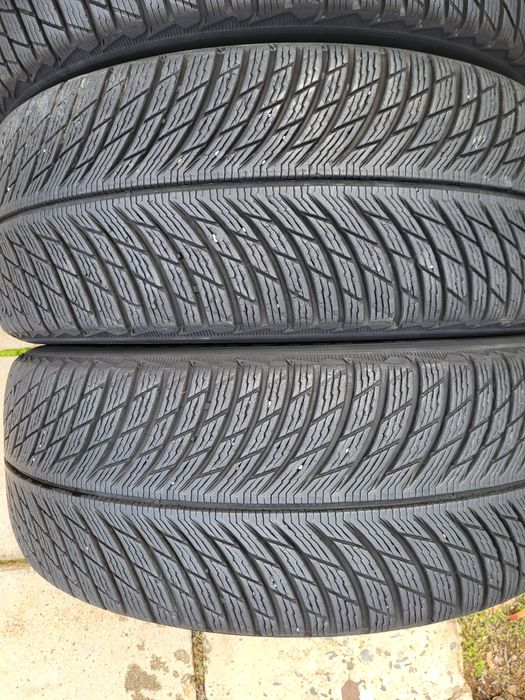 4бр 235/55/18гумите са за suv  много запазени