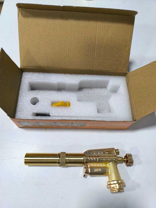 Газовая Туристическая горелка с пьезоподжигом корпус из метала.