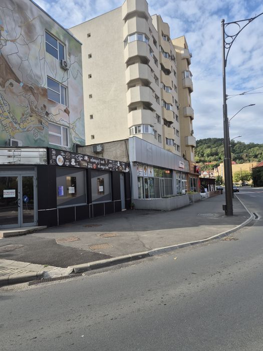 Spatiu Comercial