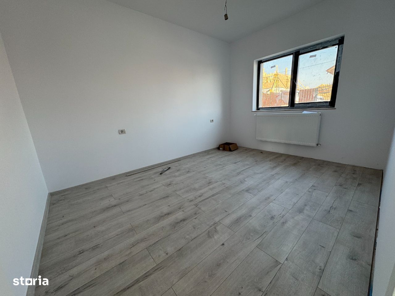 Casa individuala 2 bai 4 camere si beci - 500 mp teren