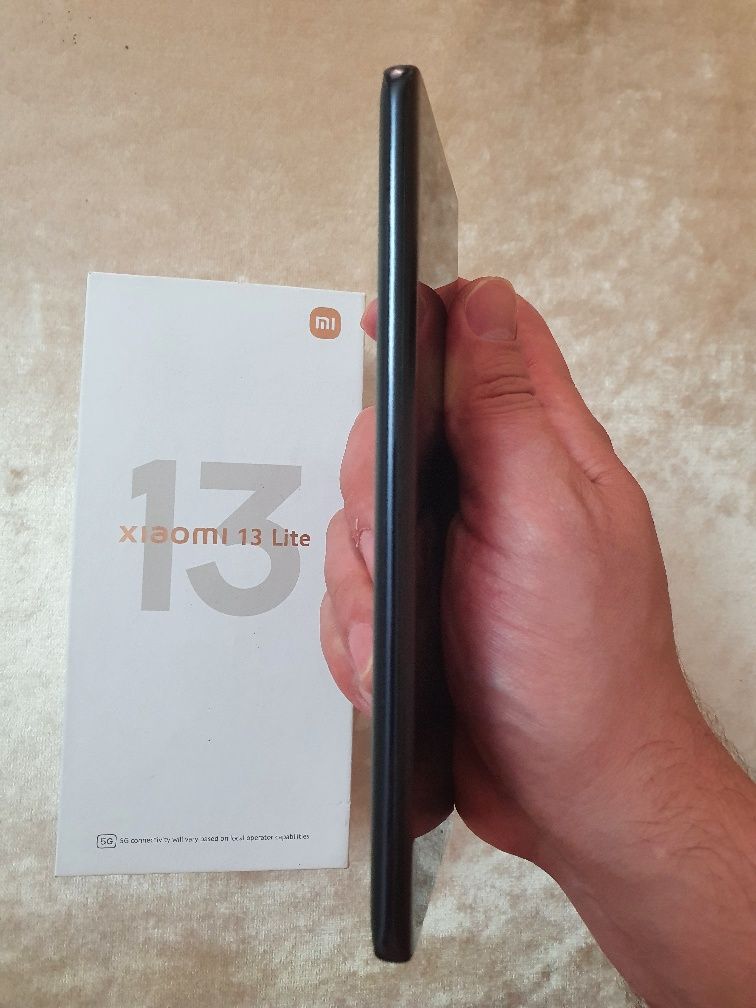Srochna Sotiladi Xiaomi MI 13 Lite 16/256GB 5G Black Igravoy Flagman