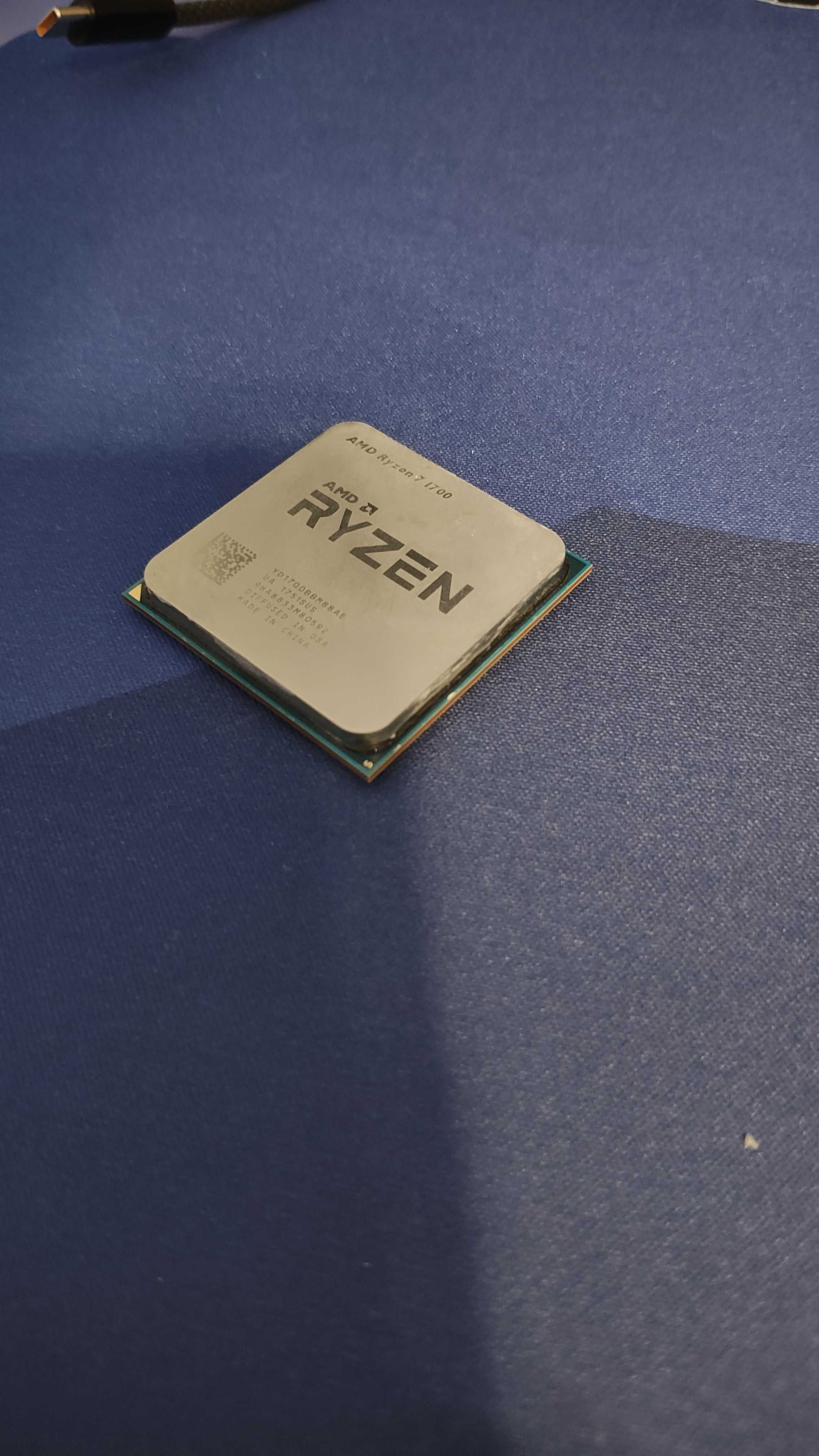 vand Ryzen 7 1700