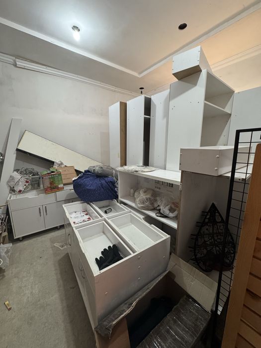 Продаем шкафа для дома и магазина