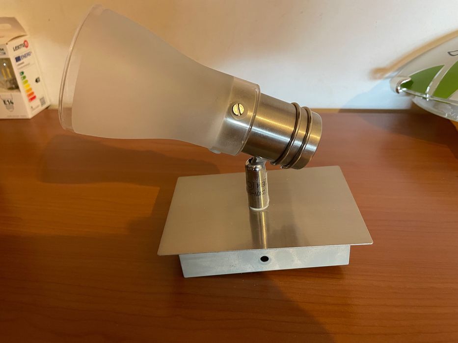 Vand lampa de perete