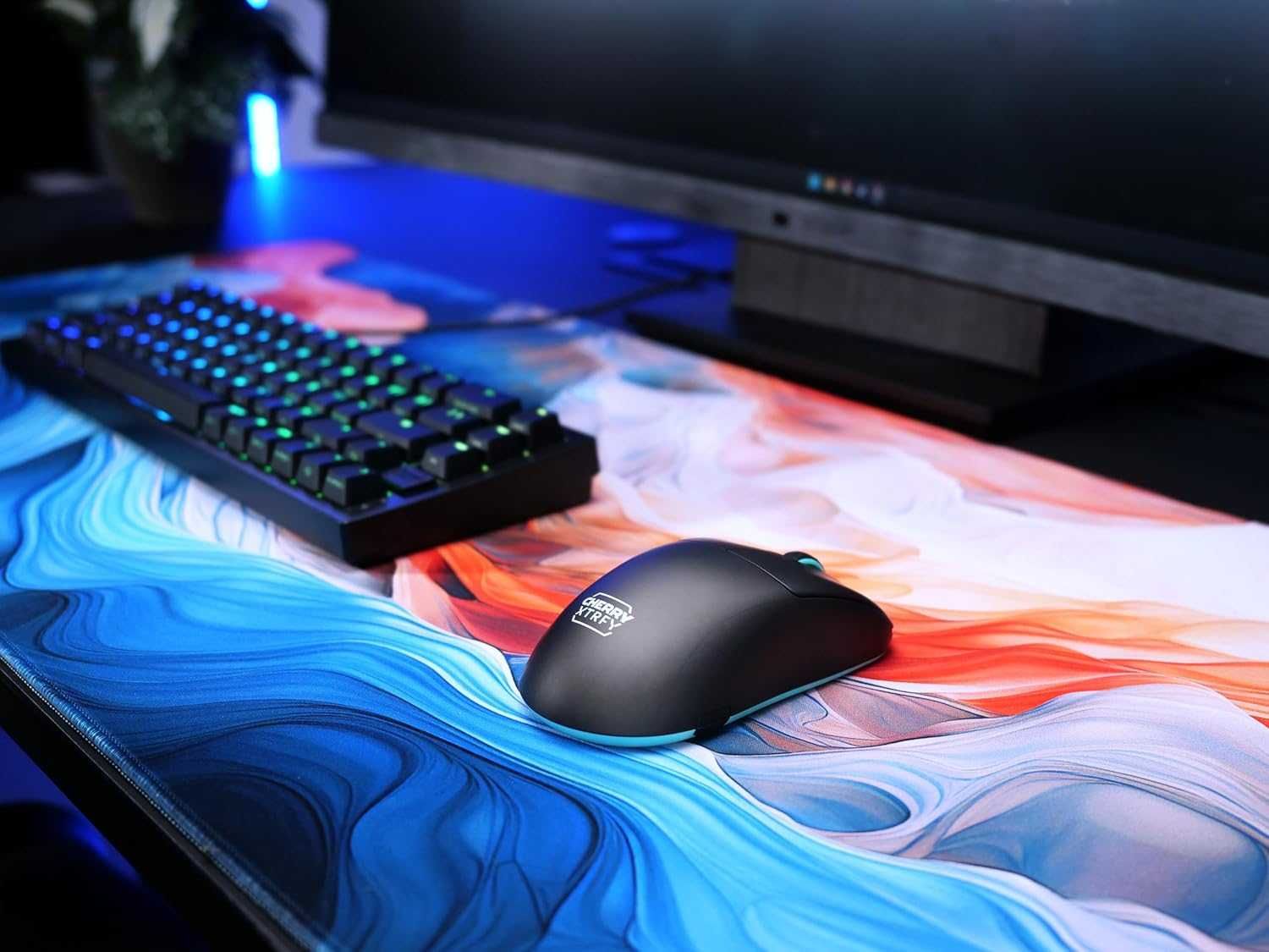 CHERRY XTRFY M68, ултра-лека безжична мишка за игри, 2,4 GHz RF, черна