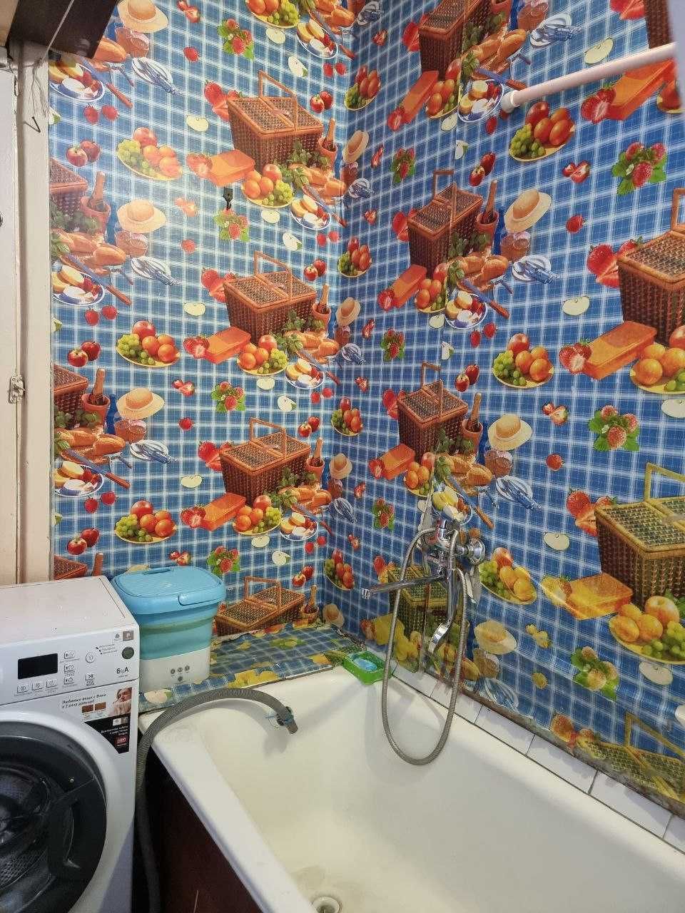 СРОЧНО сдаю сваю  квартиру