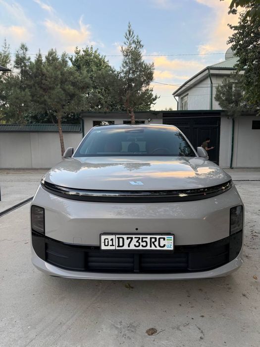 Продаётся Lixiang Li L6 PRO