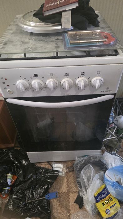 Отдам даром  газ плиту