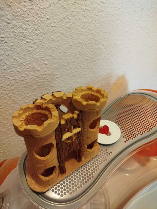 Cușcă hamsteri folosita,că noua