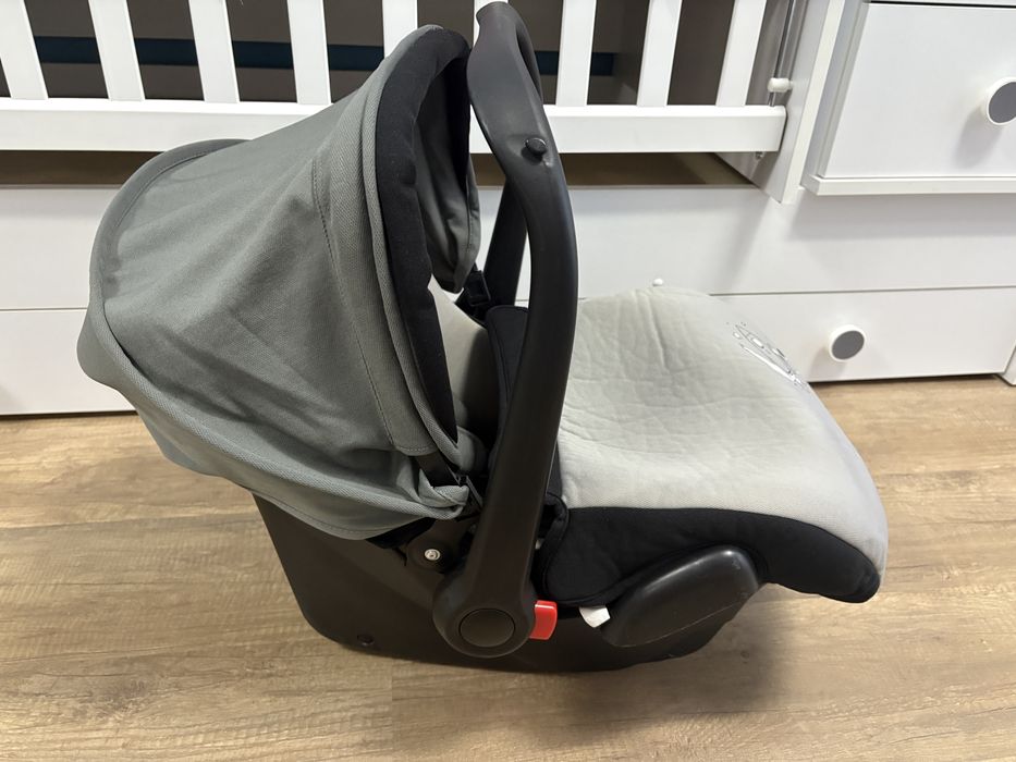 Столче - кошничка за кола 0-13 кг. Apollo CANGAROO - сив