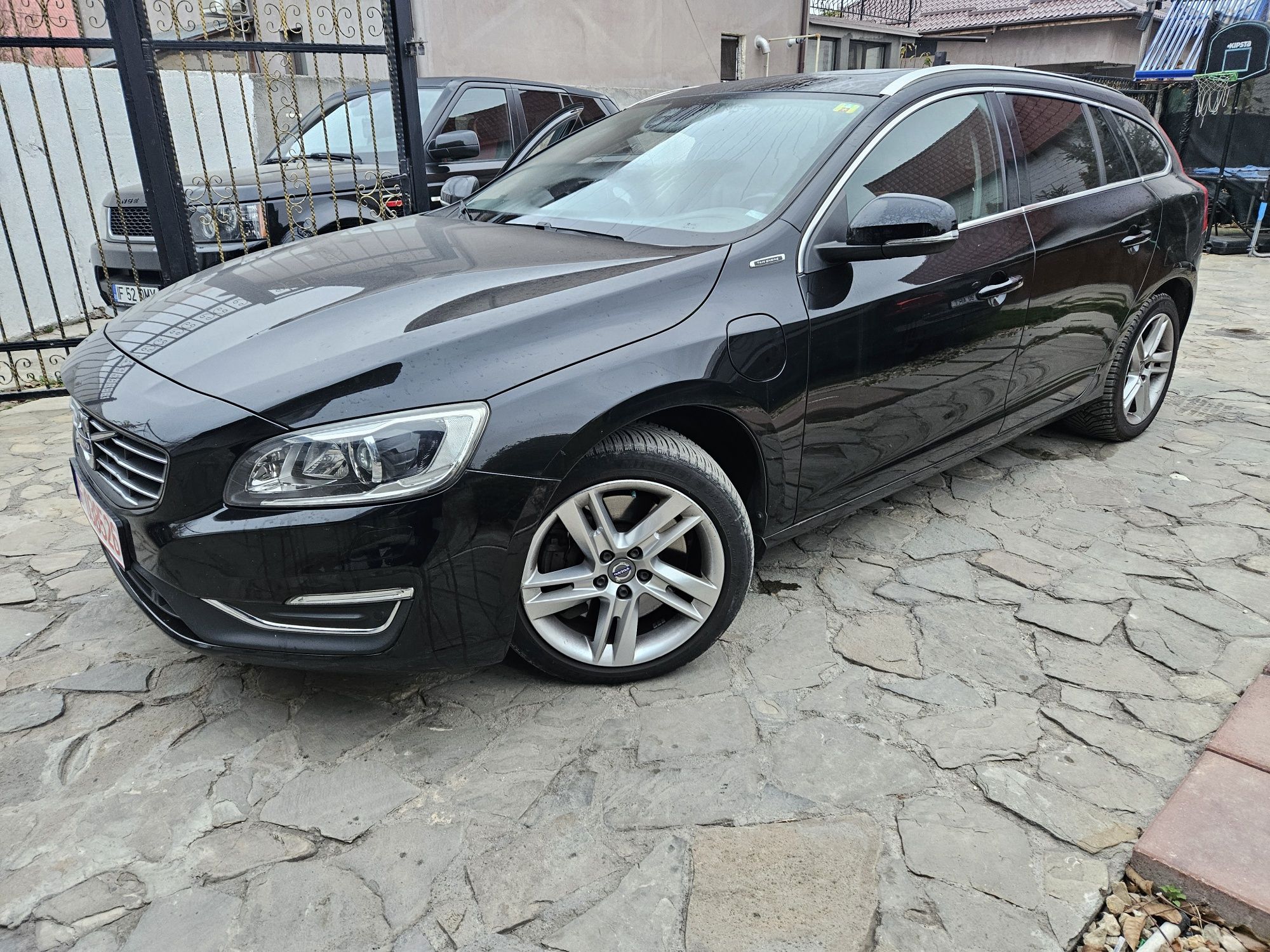 Volvo V60 Hibrid Plug-in 4x4 2015