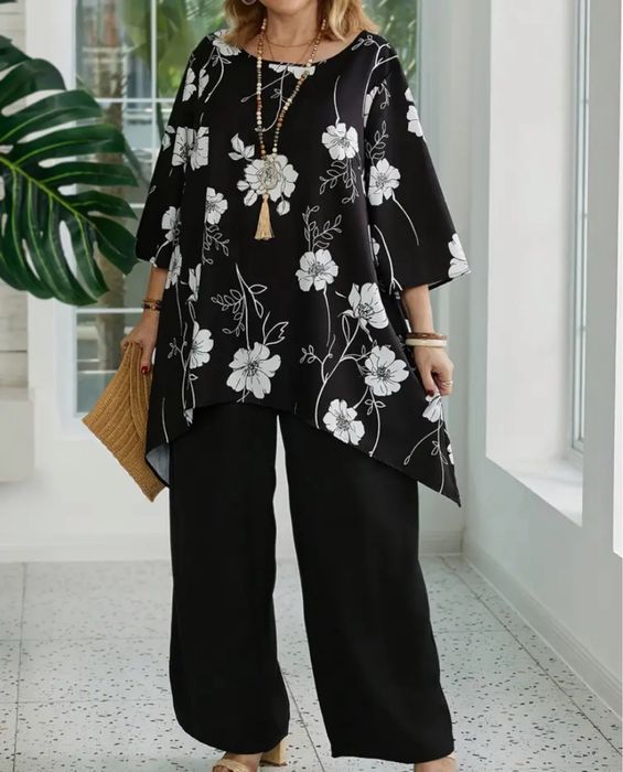 Костюм брючный нарядный