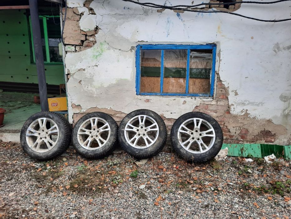 Продам колеса в сборе на 17