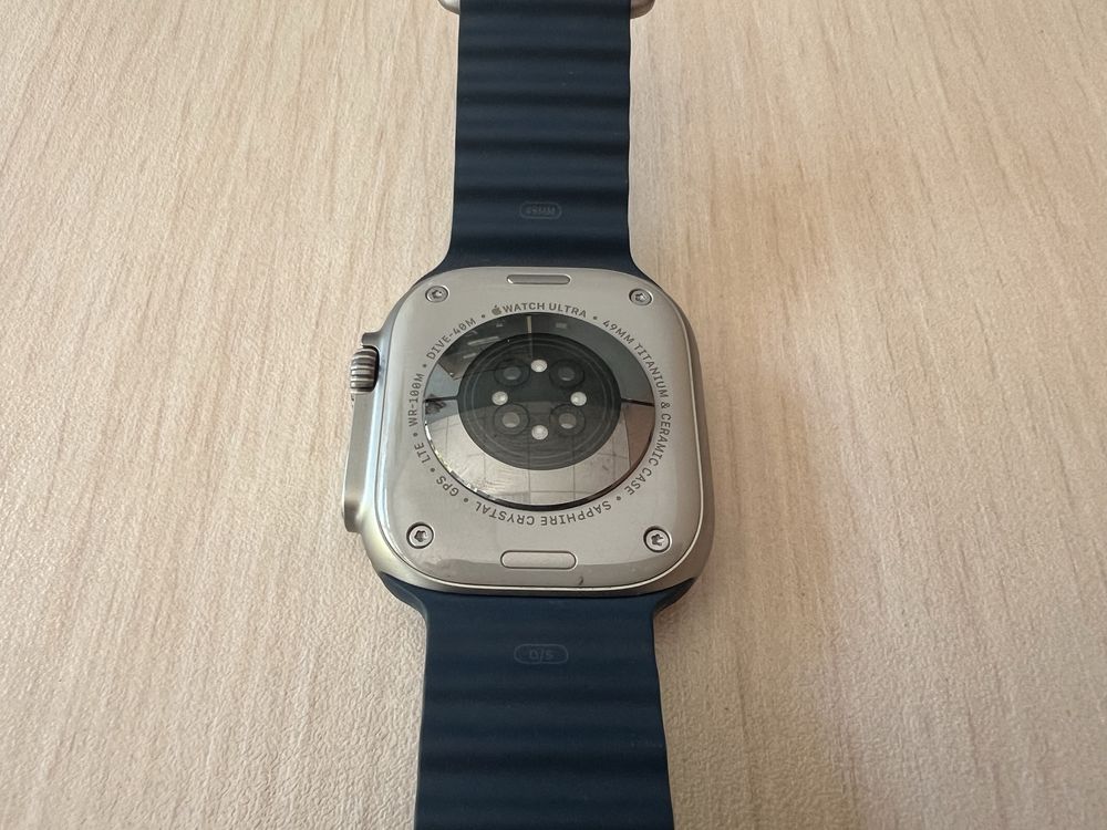 Продавам Apple Watch Ultra 2