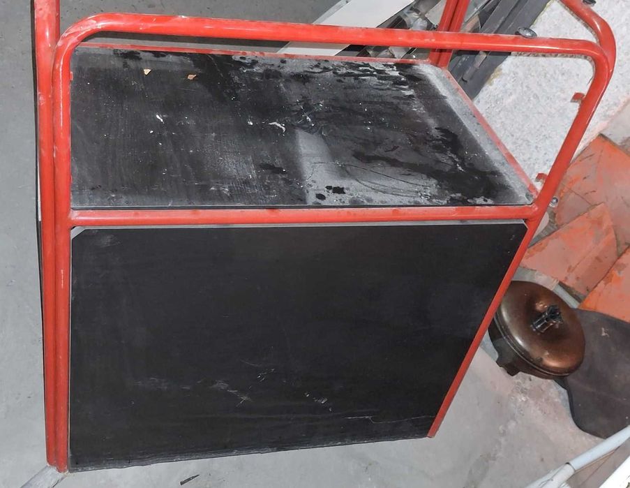 Щендери, витрини - 2бр. употребявани