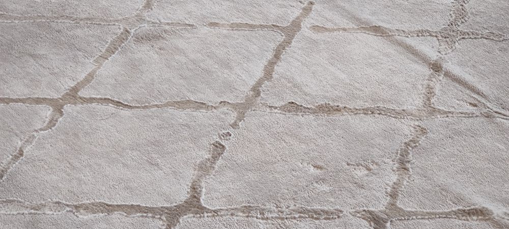 2 броя килими цвят бежов