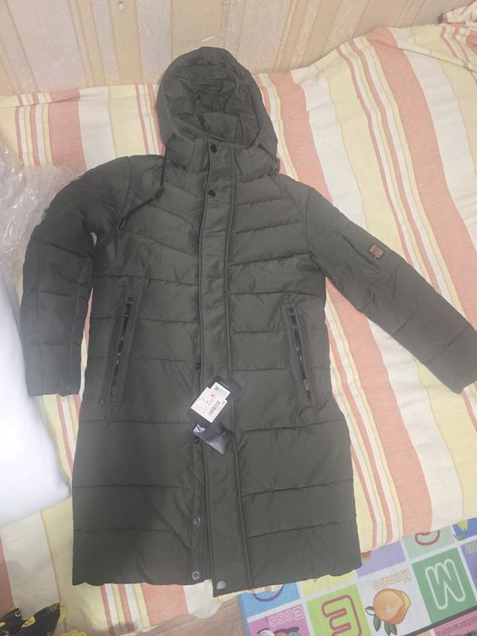 Продам куртку мужскую
