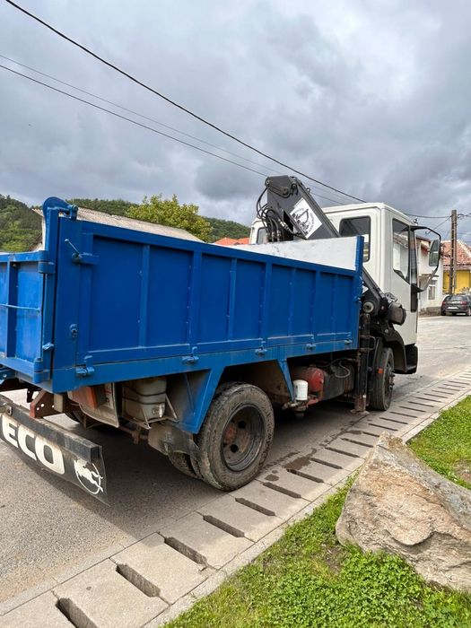Iveco 3500 kg cu macara basculabil