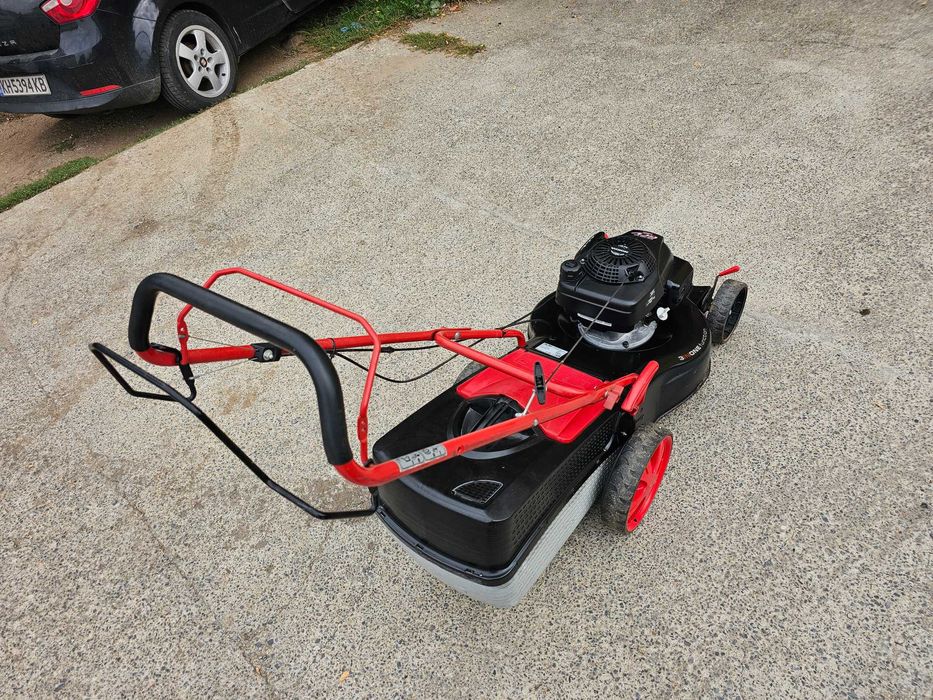 СамоХодна Косачка HONDA. Като НОВА.