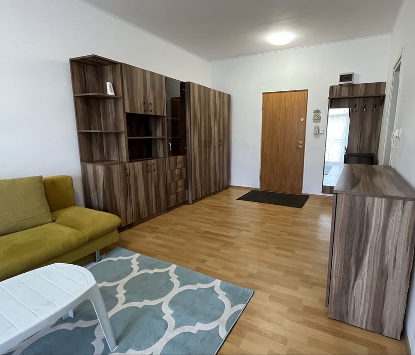 Inchiriez garsoniera, 200 euro