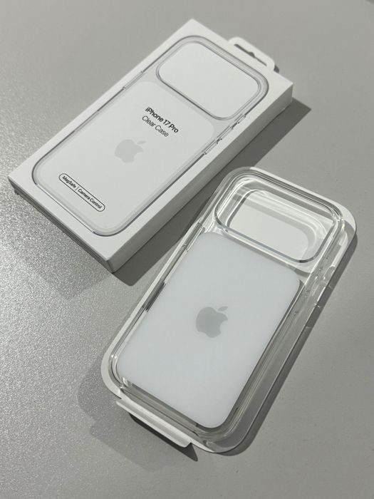 Husă originală iPhone 17 Pro (Clear Case MagSafe)