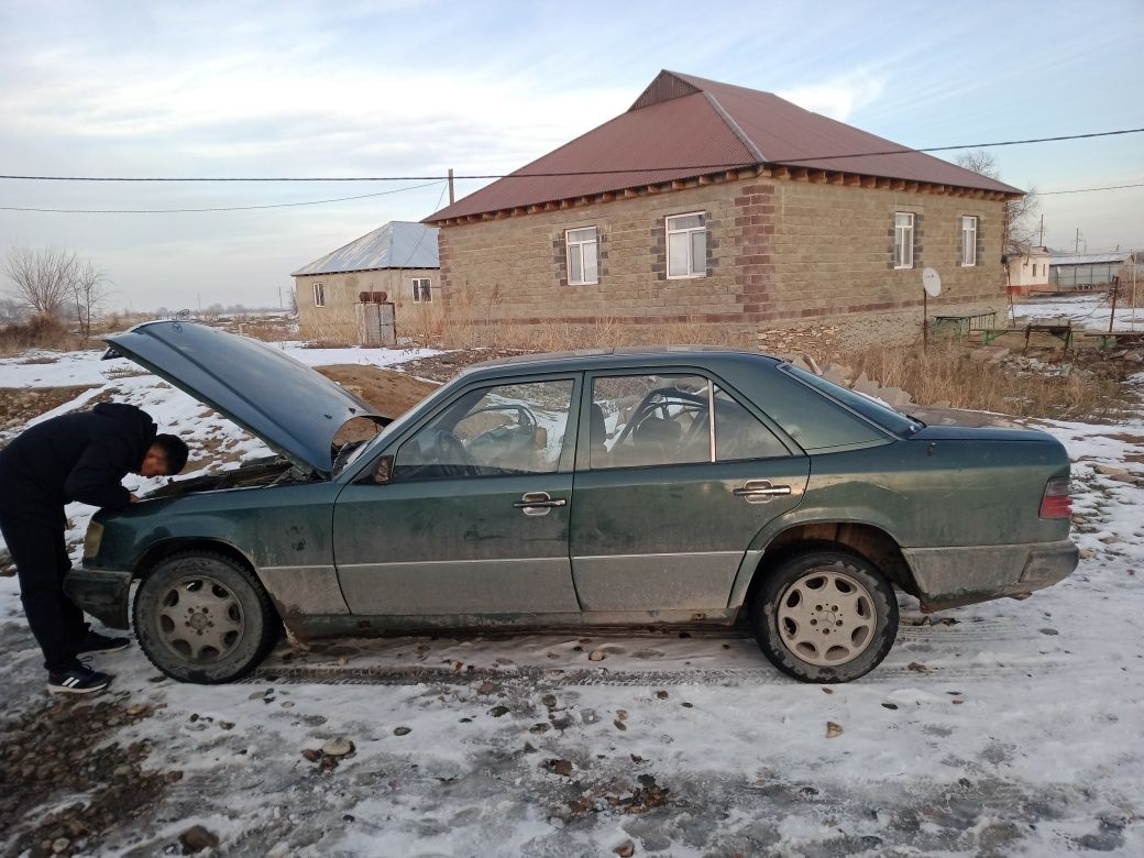 Мерс 124 кузов бөлшектері сатылады