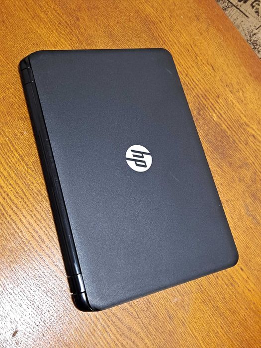 Vand laptop HP250 G3 /i5-4210U-8 GB RAM-SSD 240 GB-NVIDIA GeForce 2 GB