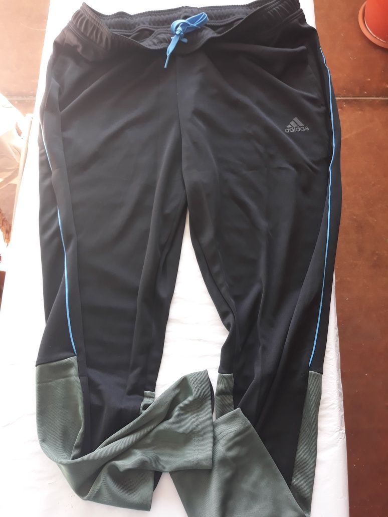 Trening Adidas nr xl originali