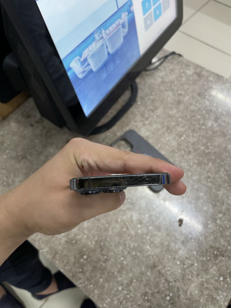 Iphone 13 pro 128 gb.