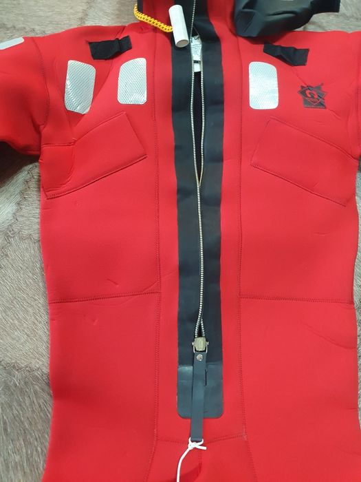 Продам гидрокостюм