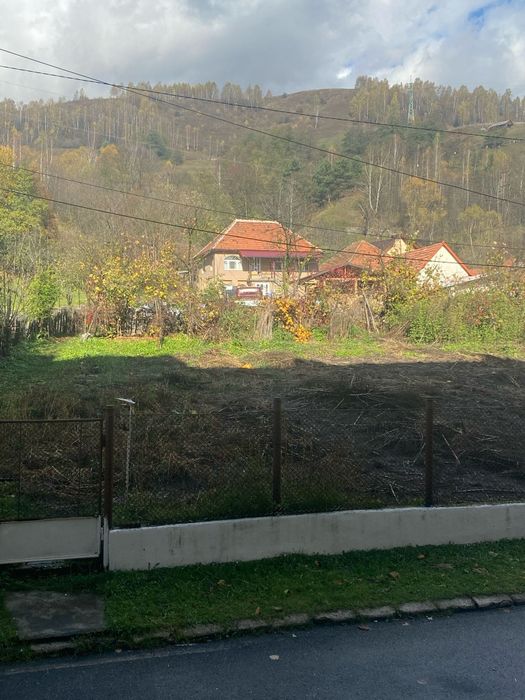 Ofer spre închiriere apartament în Petrila