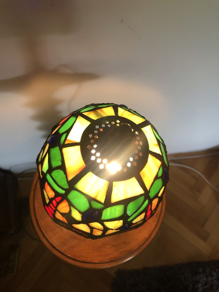 Veioza,lampa englezeasca stil Tiffany cu libelule