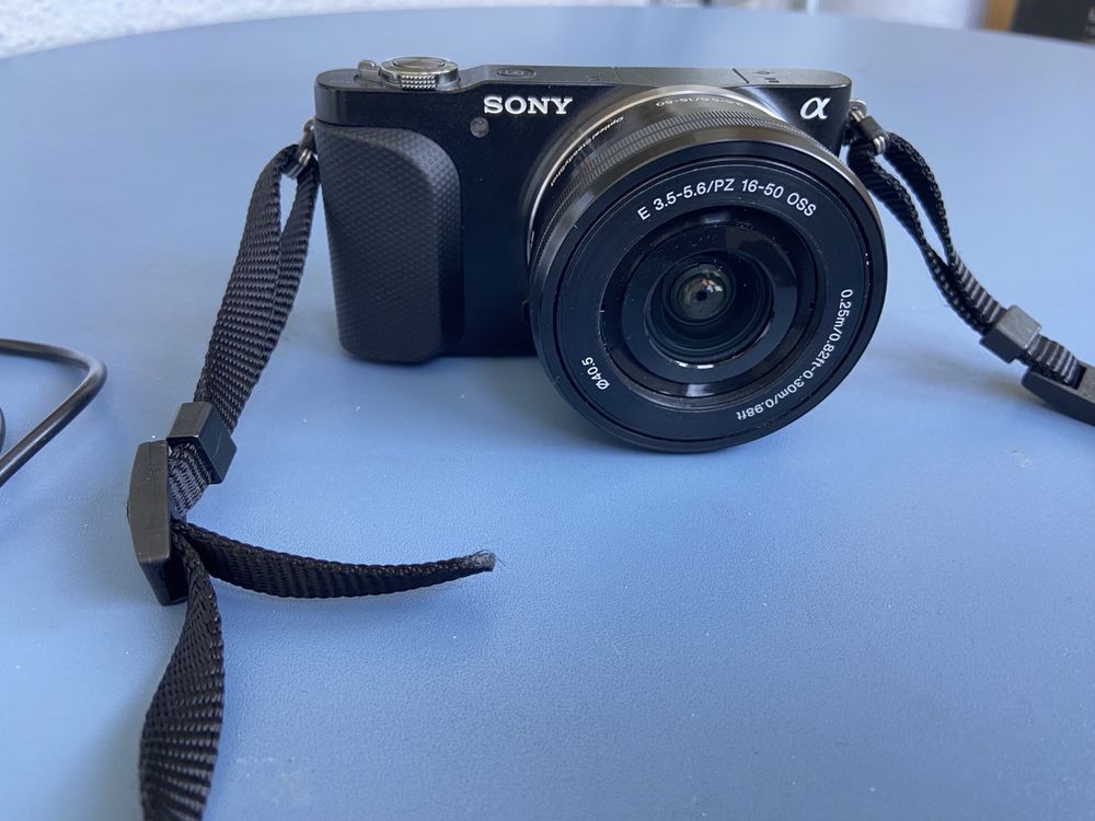 Sony Nex 3 с обектив 16 - 50 мм