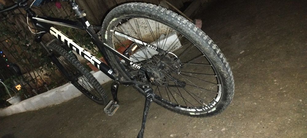 Doua biciclete la schimb pe un kukiring g2 ultra/pro /master