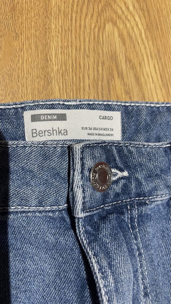 Cargo pants Bershka