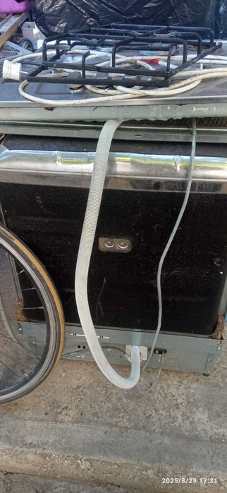 Vand diverse electrocasnice combina/plita aragaz/cuptor electric ect