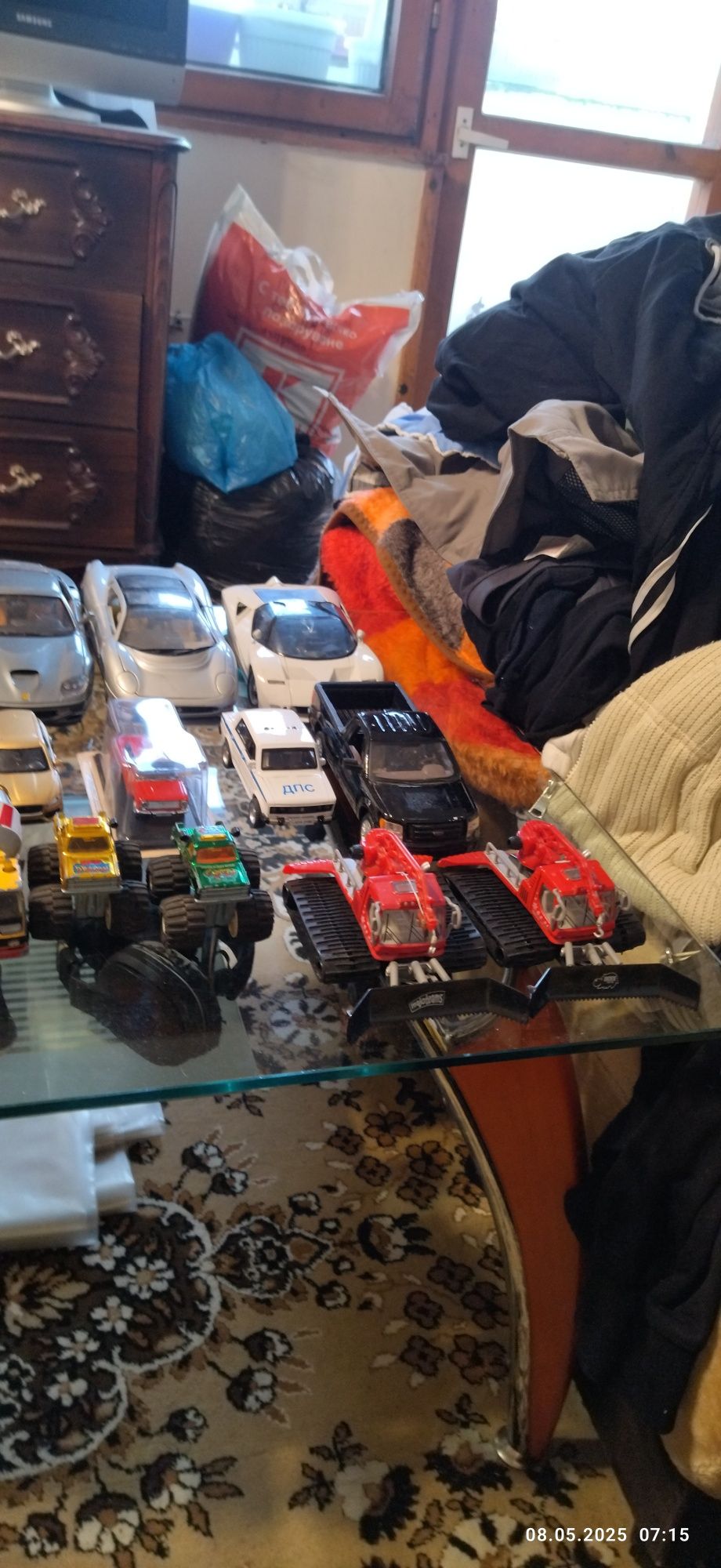 Метални колички Hot Wheels и някакви други Чисто нови