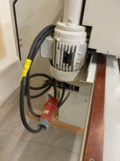 Кантираща машина hebrock