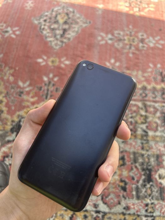 Смартфон Xiaomi Redmi Go