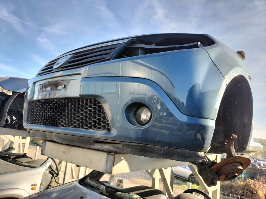 Предна броня Dacia Sandero / Дачия Сандеро 2008г.