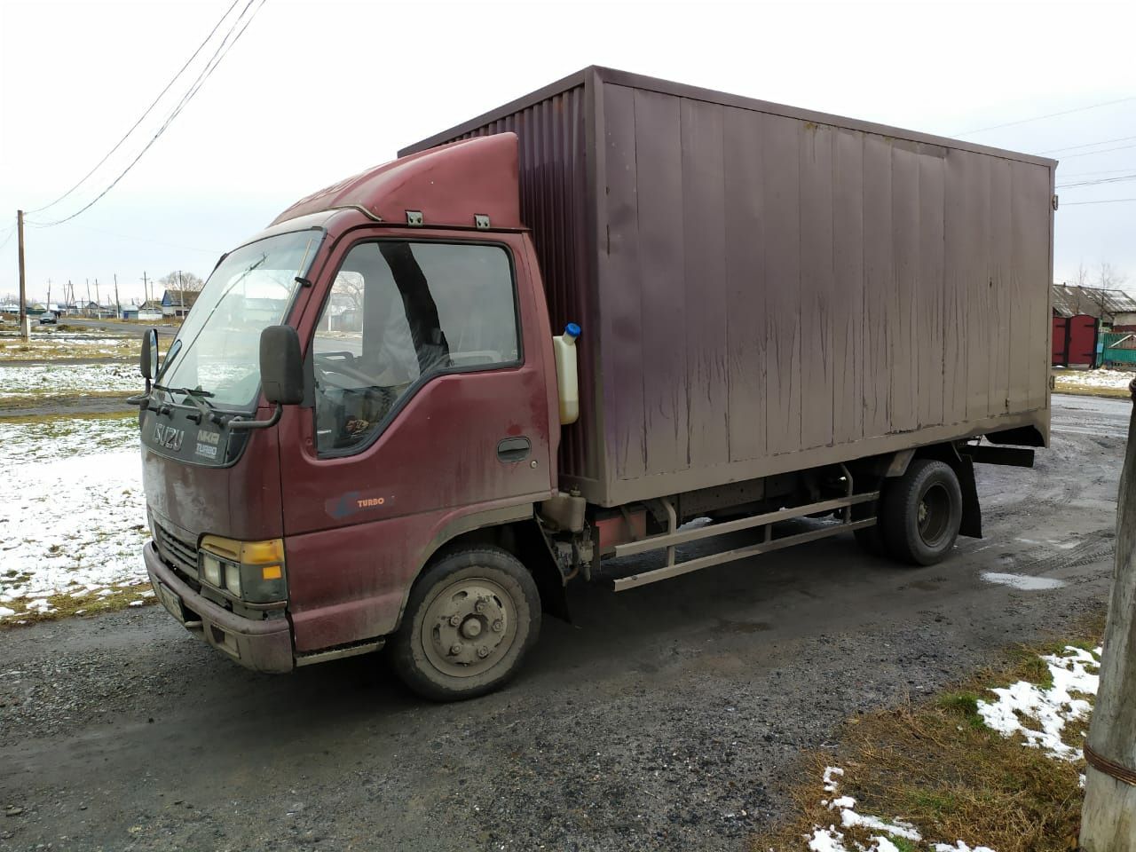 Продам грузовик ISUZU
