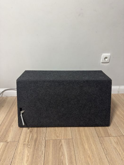 Продаю сабвуфер с усилителем JVC DRVN