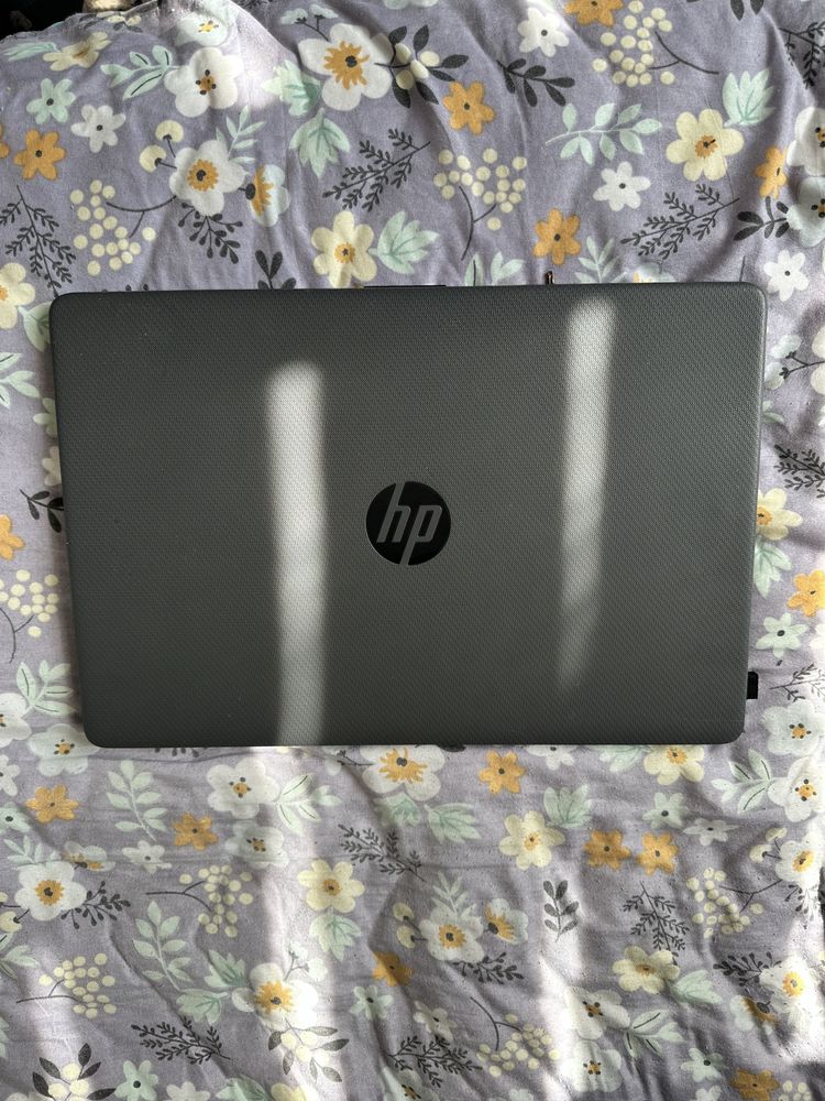 HP Laptop 15s-fq2053ur