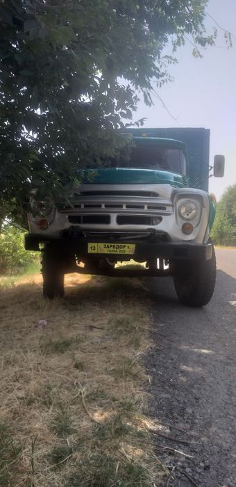 Зил сотилади срочна холати яхши