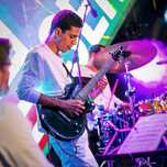 Lectii/cursuri de chitara sau bas cu profesor de jazz sudamerican