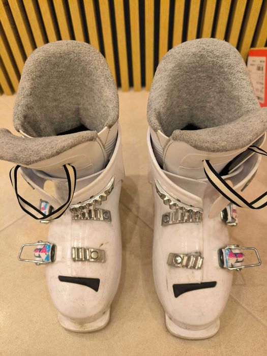 Детски ски обувки Rossignol Fun Girl J3 21.5